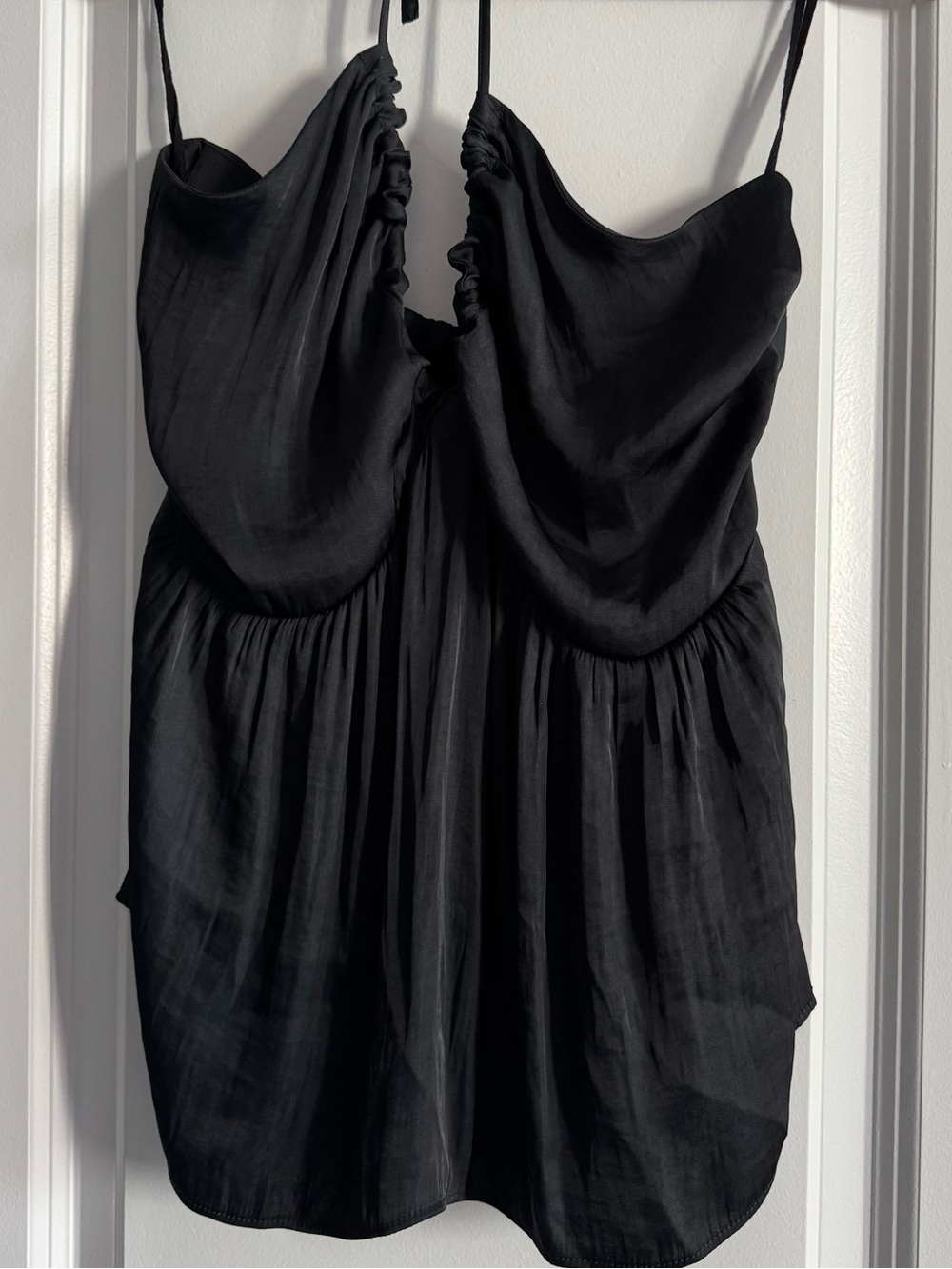 Gap satin halter neck top - size M